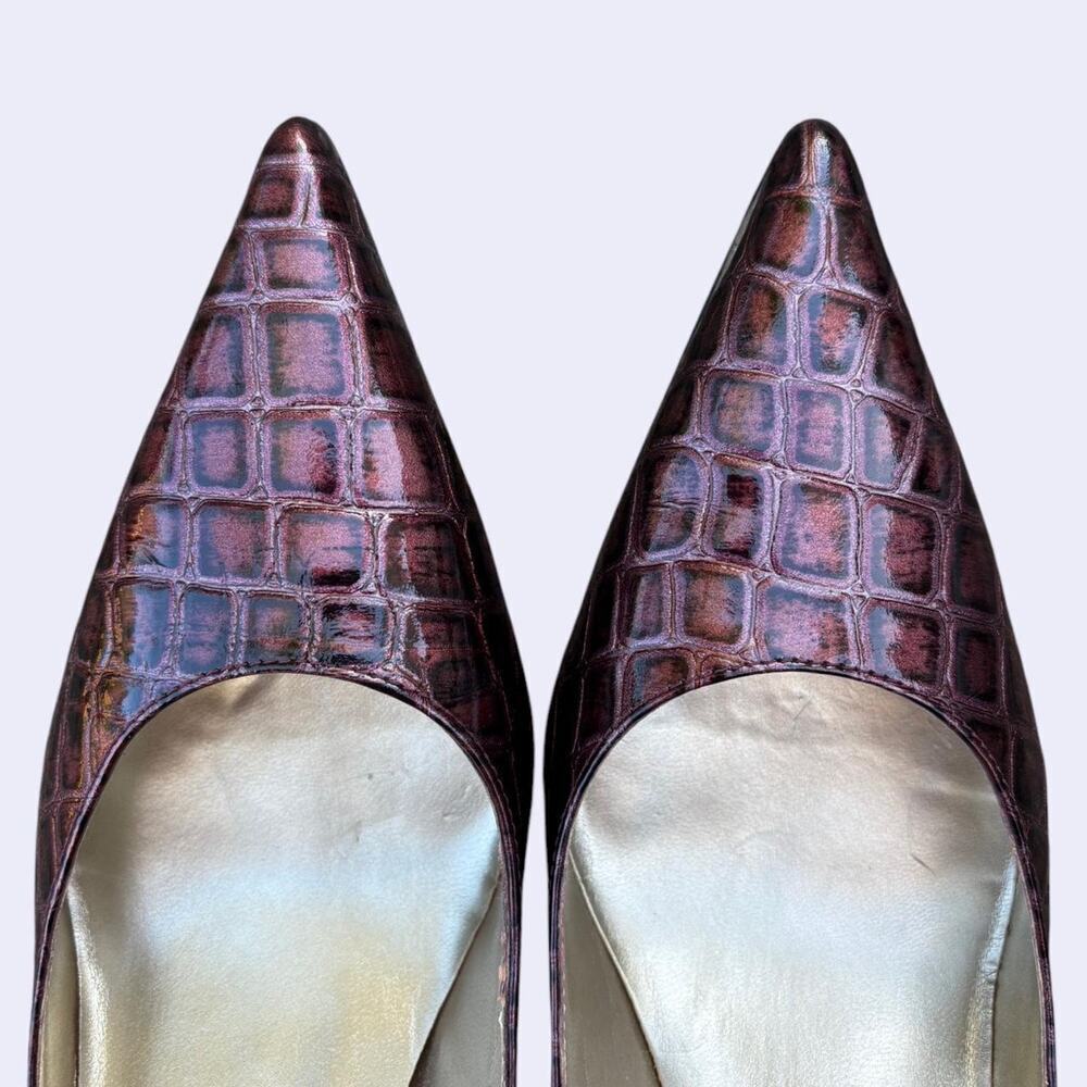 Bandolino Burgundy Pointed-Toe Crocodile Kitten Heel Women's Size 7.5​​​ - Picture 5 of 6